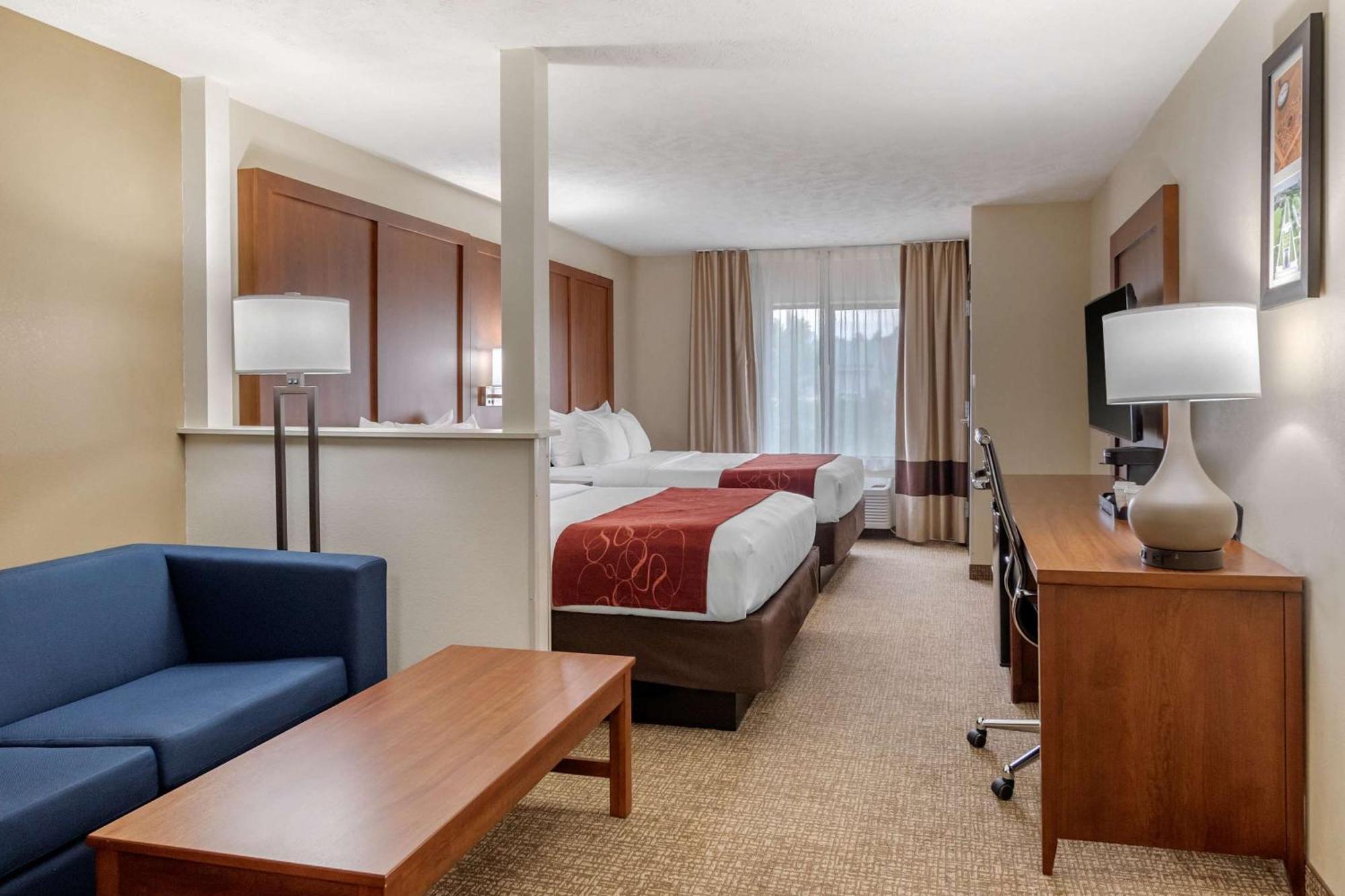 Comfort Suites Speedway - Kansas City Exterior foto